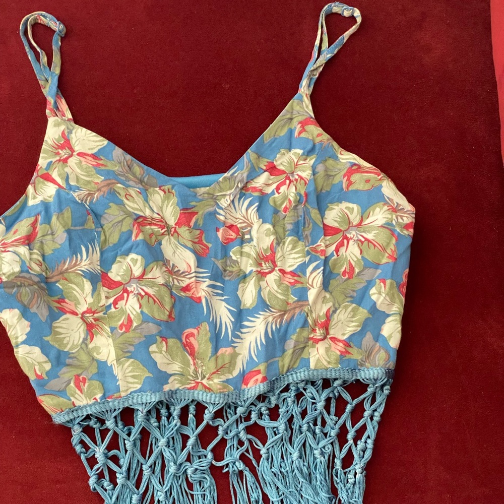 Tropical Crop top w/ fringes | small women’s